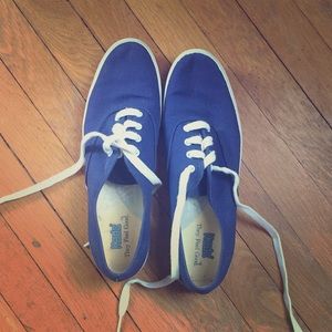 Vintage Keds, size 8.5 narrow